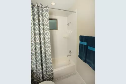 5817 E Post Oak Lane, Houston, TX 77055 - Photo 17