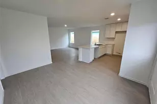 402 Nicholas Rd, Wharton, TX 77488 - Photo 3