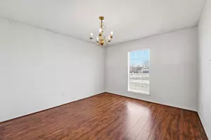 3901 22nd St N, Texas City, TX 77590 - Photo 7