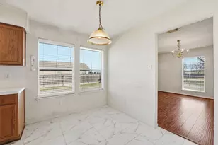 3901 22nd St N, Texas City, TX 77590 - Photo 15