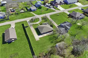 3901 22nd St N, Texas City, TX 77590 - Photo 31