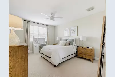 8418 Oak Leaf Point Drive, Houston, TX 77055 - Photo 11