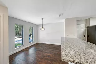 55 Dew Fall Ct, The Woodlands, TX 77380 - Photo 5