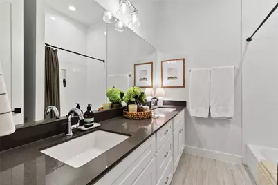 5708 White Magnolia Street, Houston, TX 77091 - Photo 23