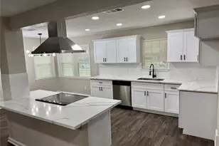 311 Ravenhead Dr, Houston, TX 77034 - Photo 9