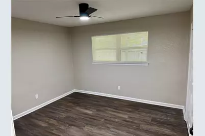 311 Ravenhead Drive, Houston, TX 77034 - Photo 23