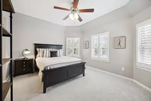 2 Quiet Yearling Pl, Tomball, TX 77375 - Photo 31