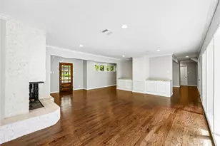 4807 Omeara Dr, Houston, TX 77035 - Photo 3
