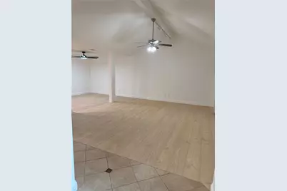 3207 E Heatherock Circle, Sugar Land, TX 77479 - Photo 7