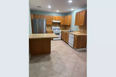 3207 E Heatherock Circle, Sugar Land, TX 77479 - Photo 5