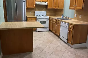 3207 E Heatherock Cir, Sugar Land, TX 77479 - Photo 5