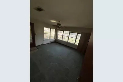 1122 E Houston, Crockett, TX 75835 - Photo 19