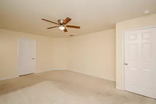 2214 Forest Floor Ct, Rosenberg, TX 77471 - Photo 5