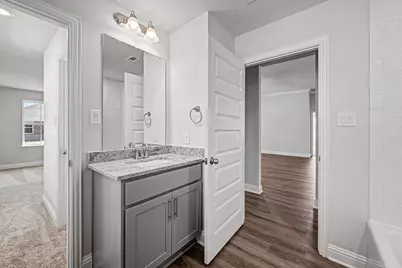 18 Gemstone Court, Angleton, TX 77515 - Photo 13