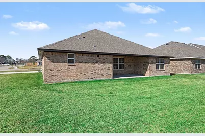 18 Gemstone Court, Angleton, TX 77515 - Photo 27