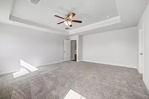 18 Gemstone Ct, Angleton, TX 77515 - Photo 15