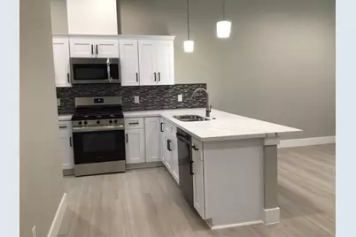 2109 Marnel Rd Road #B, Houston, TX 77055 - Photo 9