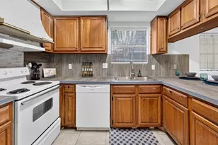 8623 Quail Hills Dr, Houston, TX 77489 - Photo 9