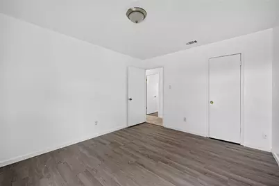 8623 Quail Hills Drive, Houston, TX 77489 - Photo 21