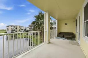 4111 Pointe W Dr, Galveston, TX 77554 - Photo 9