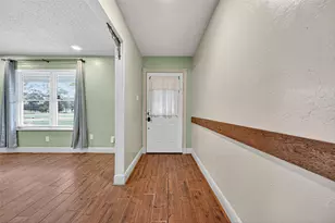 14 Kingswood Dr, Van Vleck, TX 77482 - Photo 7