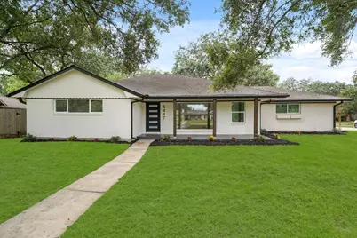 5447 Kingfisher Drive, Houston, TX 77096 - Photo 1