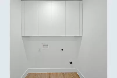 5447 Kingfisher Drive, Houston, TX 77096 - Photo 23