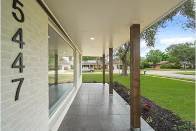 5447 Kingfisher Drive, Houston, TX 77096 - Photo 3