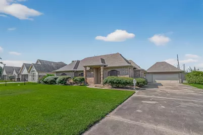 1215 Avenue E, South Houston, TX 77587 - Photo 1