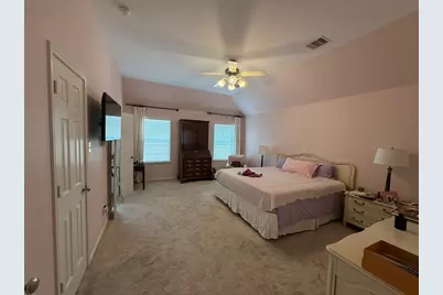 6431 Wilshire Fern, Houston, TX 77040 - Photo 13