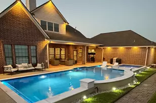 1817 Mesa Verde Dr, Deer Park, TX 77536 - Photo 1