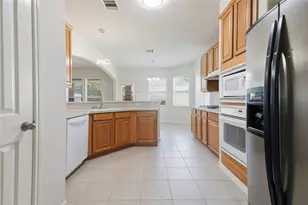 6165 Darlington Ct Ct, League City, TX 77573 - Photo 9