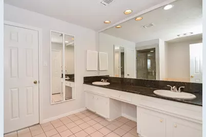 3107 Barnhill, Sugar Land, TX 77479 - Photo 15