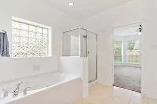 11711 Spring Path Ct, Tomball, TX 77377 - Photo 29