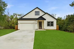 419 S Lobit St, La Porte, TX 77571 - Photo 1