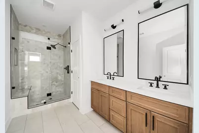 8206 Colonial Lane, Houston, TX 77051 - Photo 27