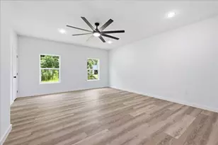 3331 Aster St, Orange, TX 77632 - Photo 27