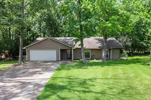 31 Oak Cove Ln, Coldspring, TX 77331 - Photo 1