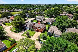 2922 Silent Dr, Sugar Land, TX 77498 - Photo 35