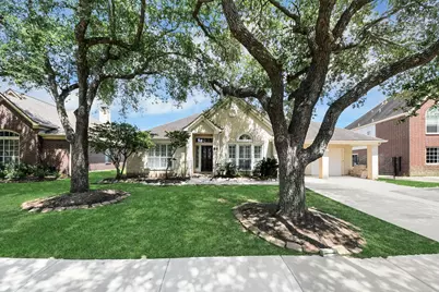5527 Moss Meadow Court, Sugar Land, TX 77479 - Photo 3