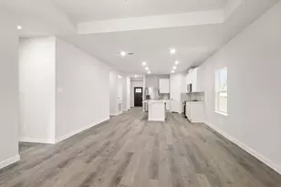 11791 Oakwood Ranch Dr, Willis, TX 77378 - Photo 7