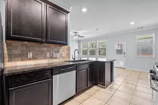 6525 Stoney Creek Dr, Pasadena, TX 77503 - Photo 15