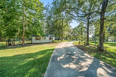 60 Redbird Lane, Huntsville, TX 77320 - Photo 29