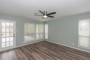 4509 Country Club Dr, Dickinson, TX 77539 - Photo 15