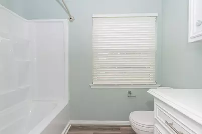 4509 Country Club Drive, Dickinson, TX 77539 - Photo 19