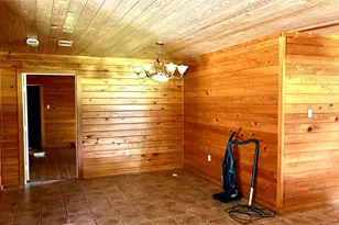 7365 N Linscomb Rd, Vidor, TX 77662 - Photo 5