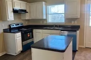 7130 Orange Tree Ln, Richmond, TX 77469 - Photo 5