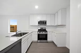 22675 Downy Hawthorn Dr, New Caney, TX 77357 - Photo 5