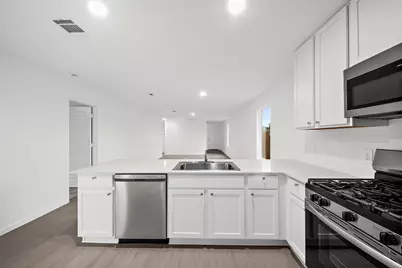 22675 Downy Hawthorn Dr, New Caney, TX 77357 - Photo 3