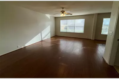 14954 Sugar Peak Drive, Sugar Land, TX 77498 - Photo 3